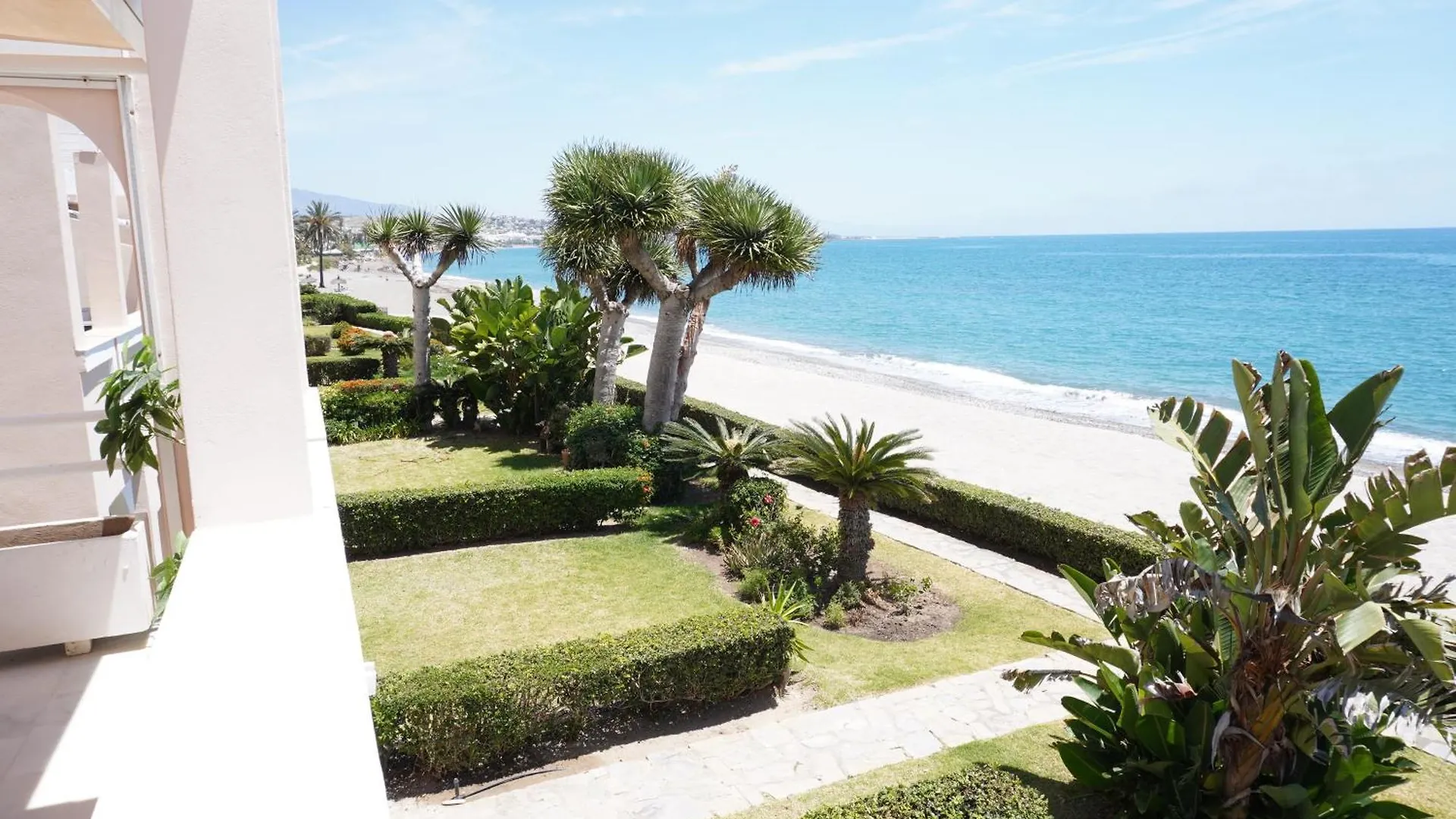 Holiday home Beach View Playa Del Moral Estepona Spain